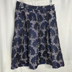 Roz & Ali Blue Black White Textured Cotton Blend Floral Print ALine Skirt Size 6
